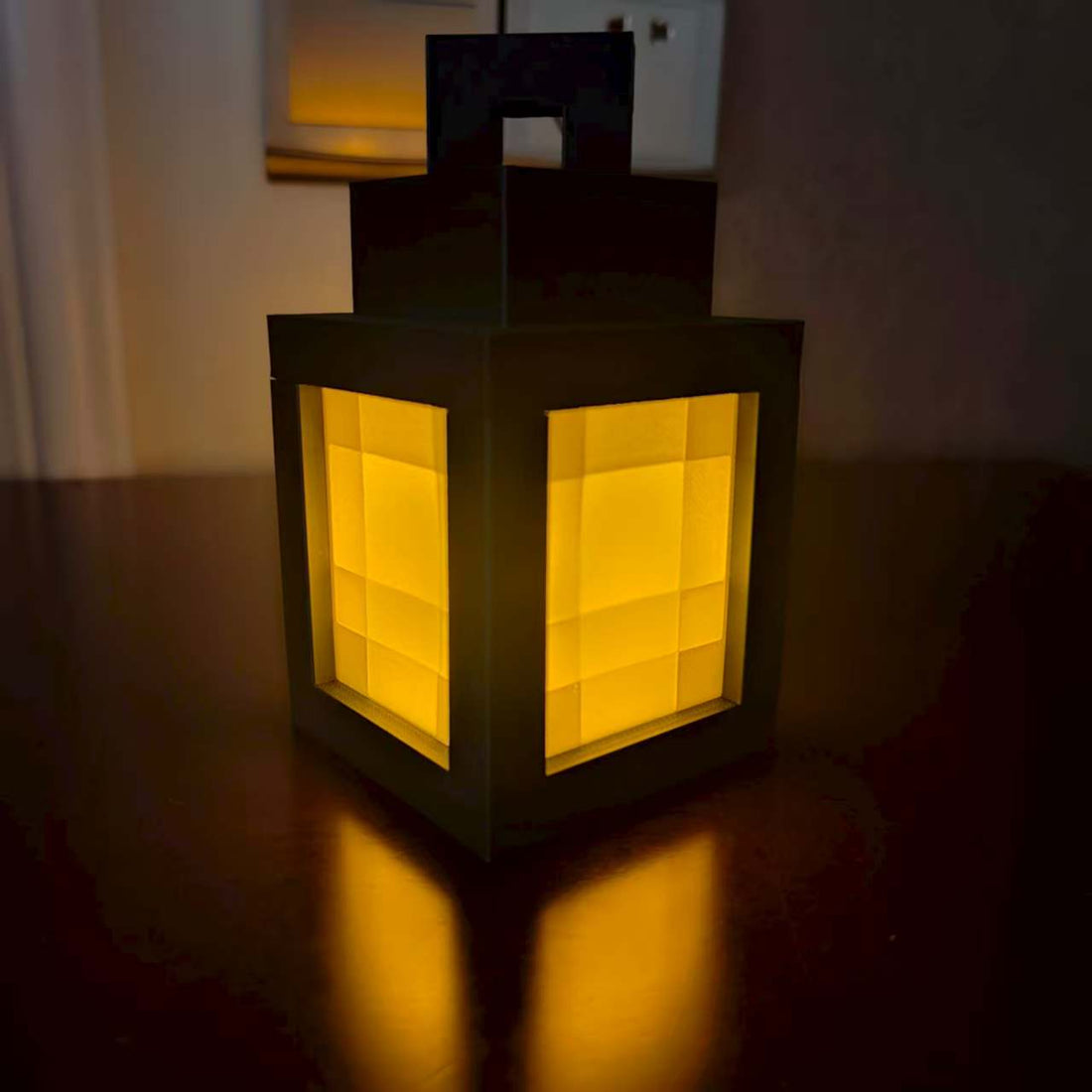 PixelGlow Lantern™
